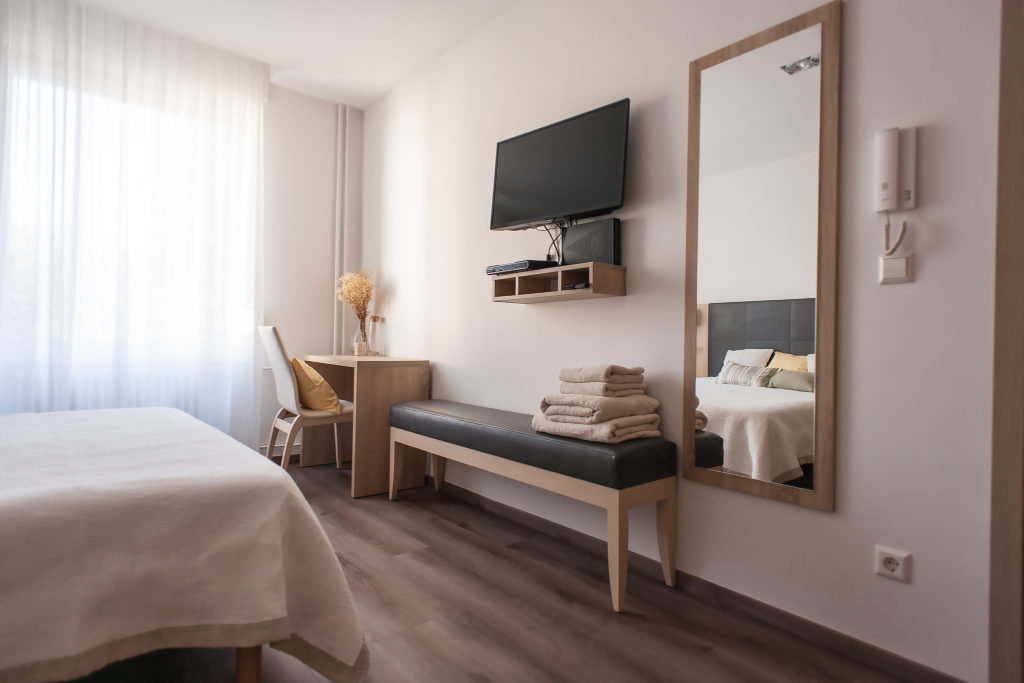chambre equipee de la residence de coliving belair a luxembourg