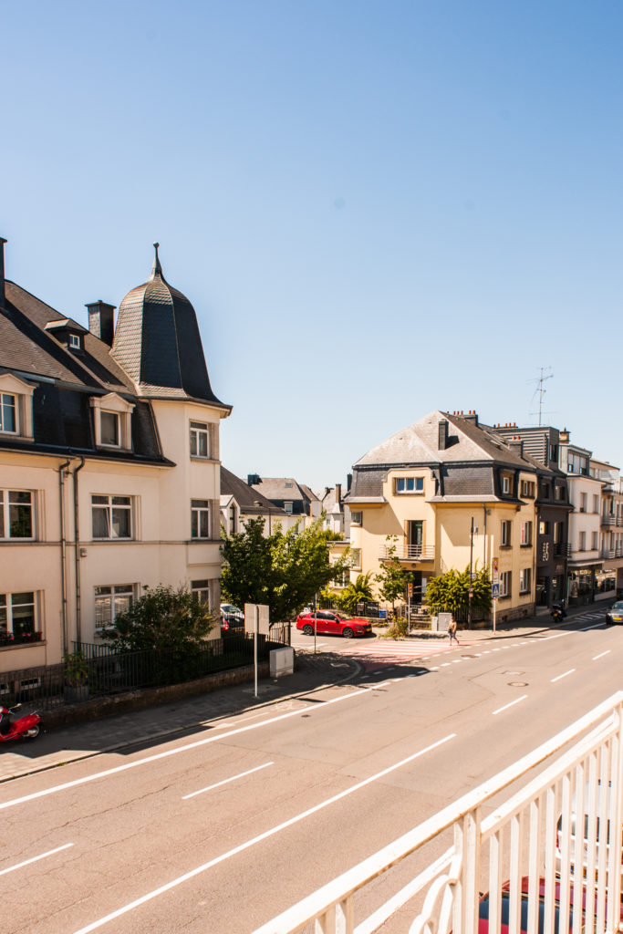 vue de la chambre de la residence de coliving belair a luxembour