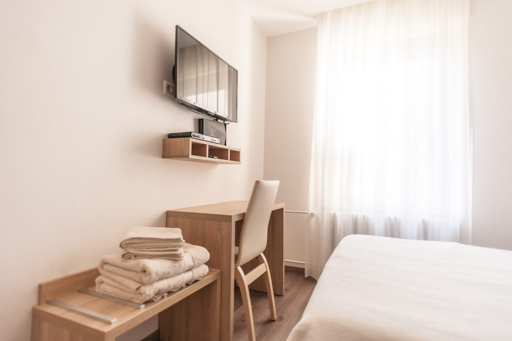 chambre equipee de la residence de coliving belair a luxembourg
