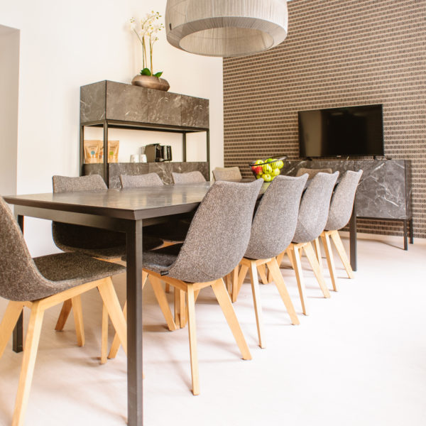 Salon de l'espace commun de la résidence de coliving flexiroom au Luxembourg