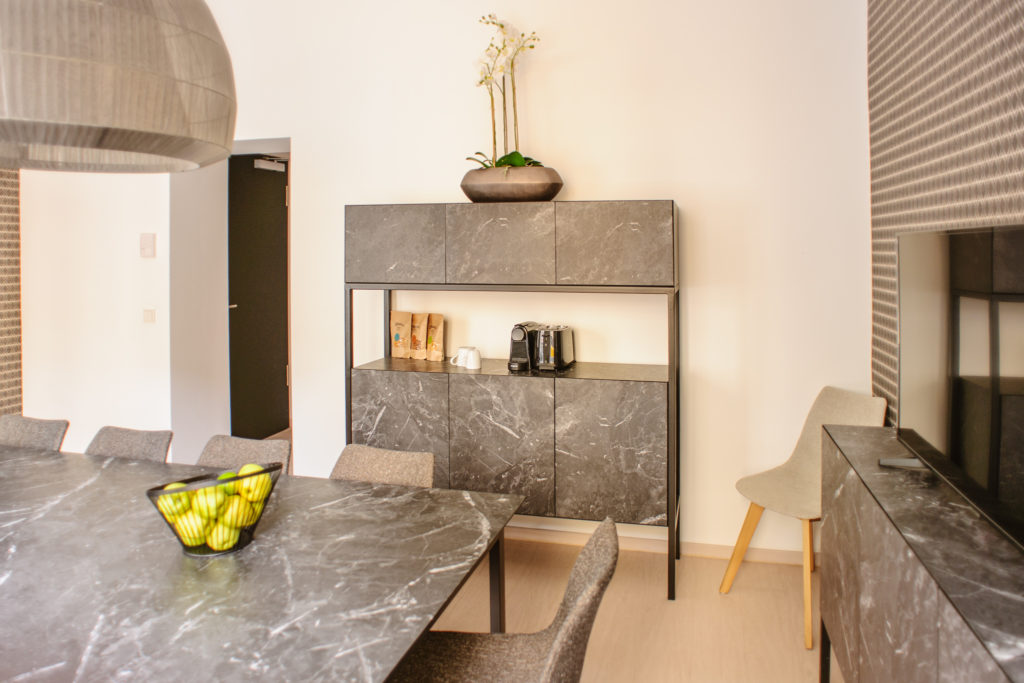 Living room de la résidence de coliving flexiroom au Luxembourg